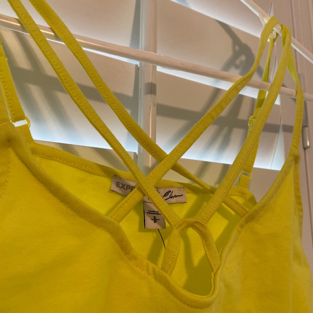 Yellow express tank - Picture 2 of 3